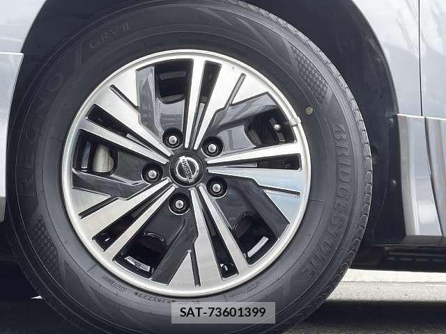 Nissan SERENA 2019-12 8686511-3