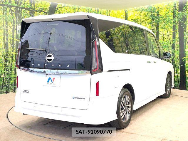 Nissan SERENA 2024-05 8686500-17