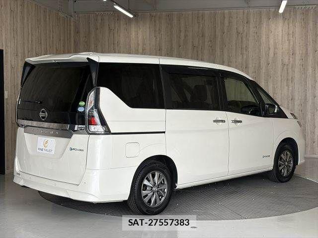 Nissan SERENA 2018-03 8686519-19