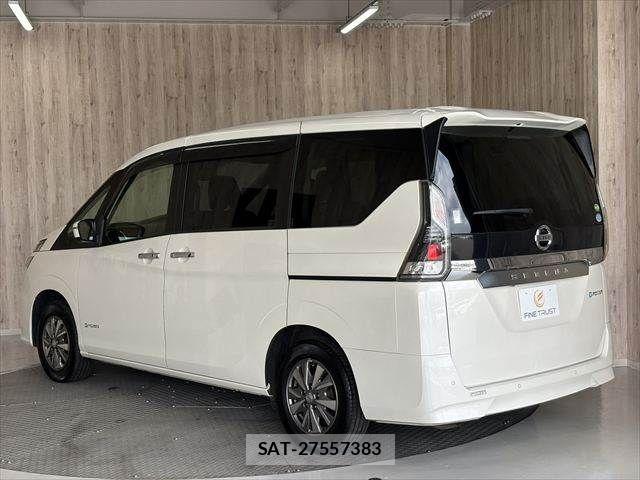 Nissan SERENA 2018-03 8686519-20