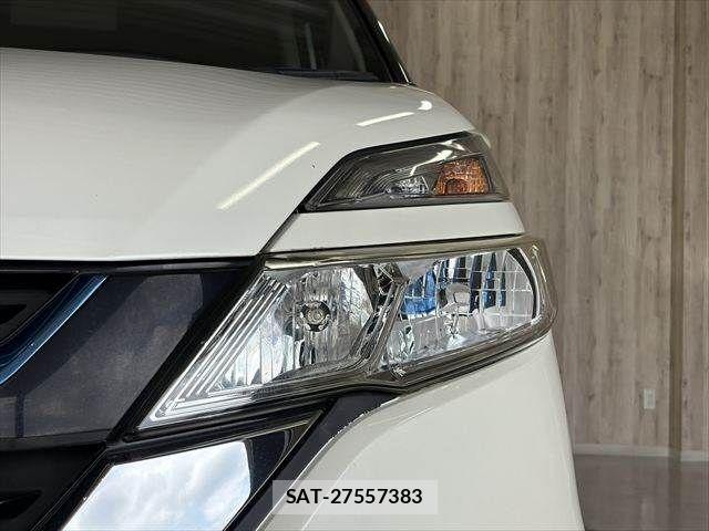 Nissan SERENA 2018-03 8686519-22