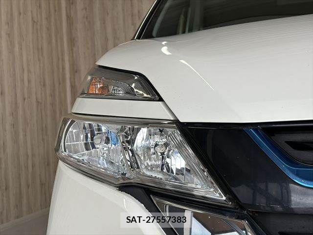 Nissan SERENA 2018-03 8686519-23