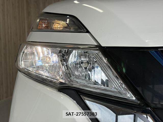 Nissan SERENA 2018-03 8686519-29