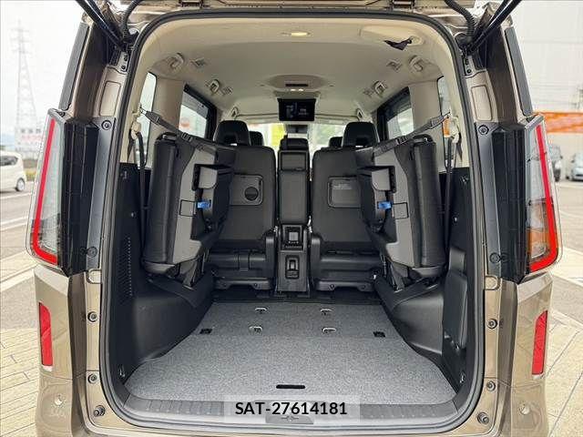 Nissan SERENA 2025-07 8745690-20