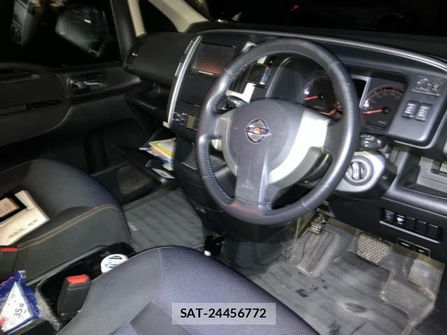 Nissan SERENA 2009-06 8745737-12