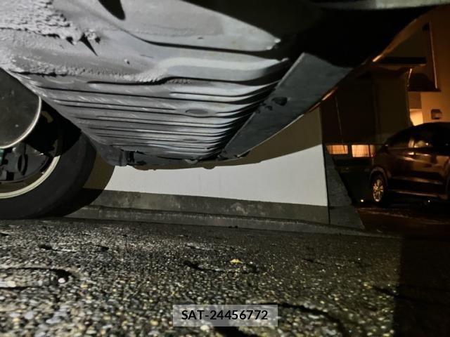 Nissan SERENA 2009-06 8745737-23