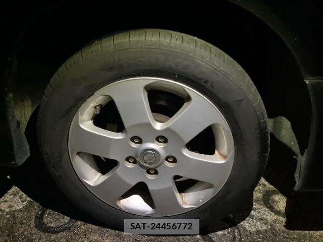 Nissan SERENA 2009-06 8745737-6