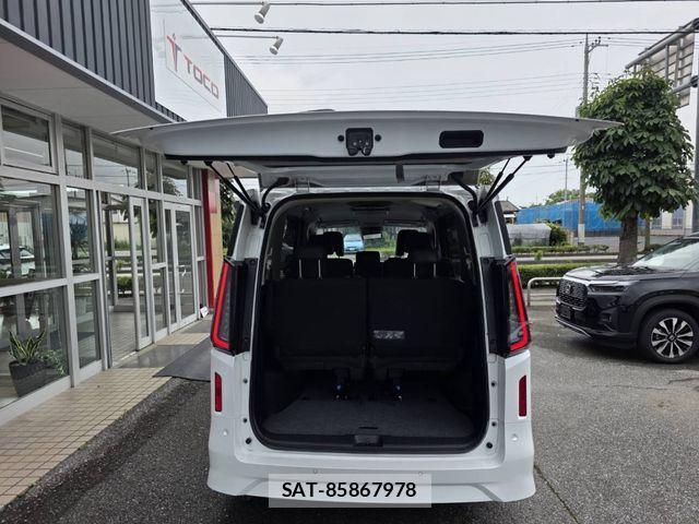 Nissan SERENA 2024-07 8745701-25