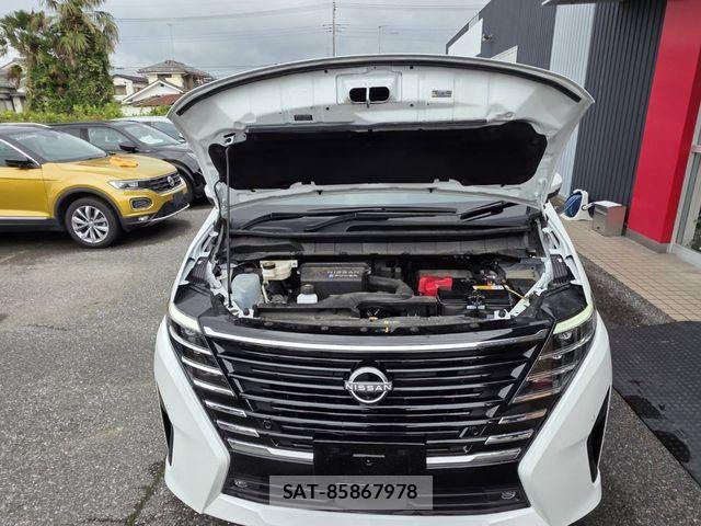 Nissan SERENA 2024-07 8745701-29