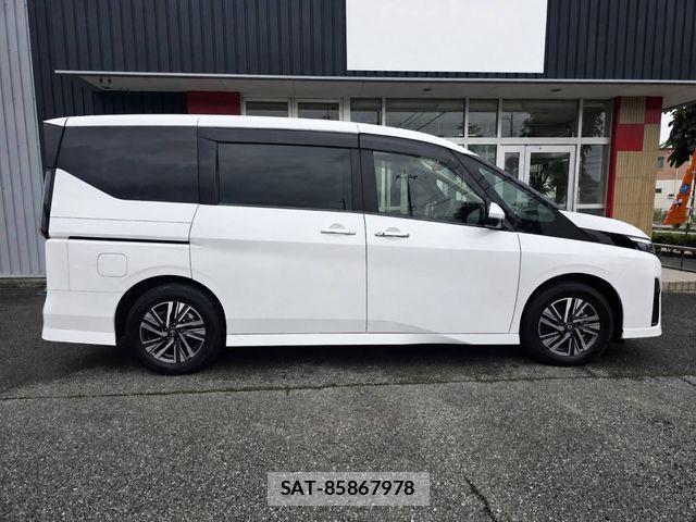 Nissan SERENA 2024-07 8745701-5