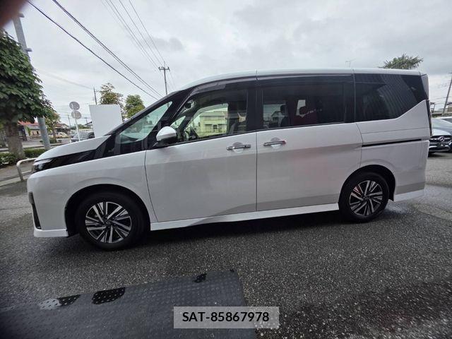 Nissan SERENA 2024-07 8745701-6