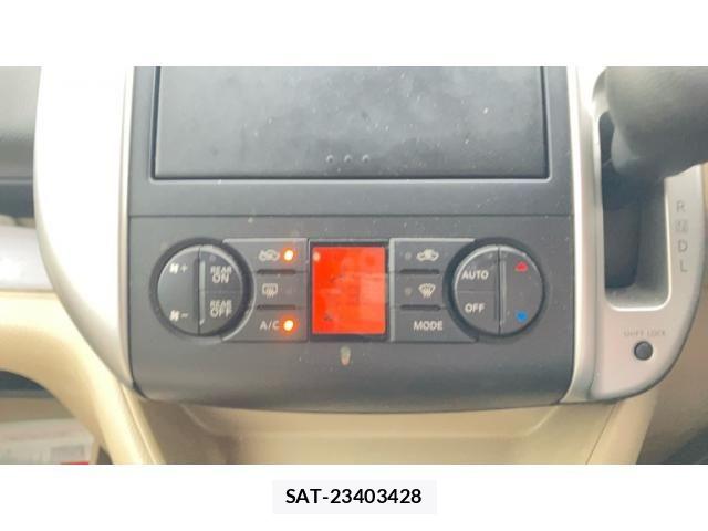Nissan SERENA 2010-03 8745729-25