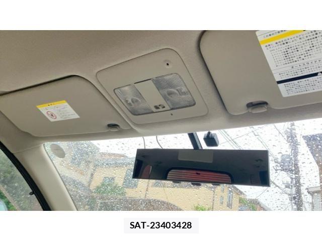 Nissan SERENA 2010-03 8745729-27