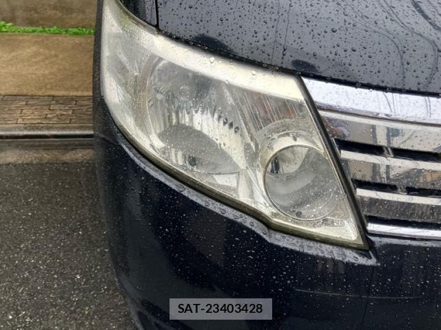 Nissan SERENA 2010-03 8745729-2