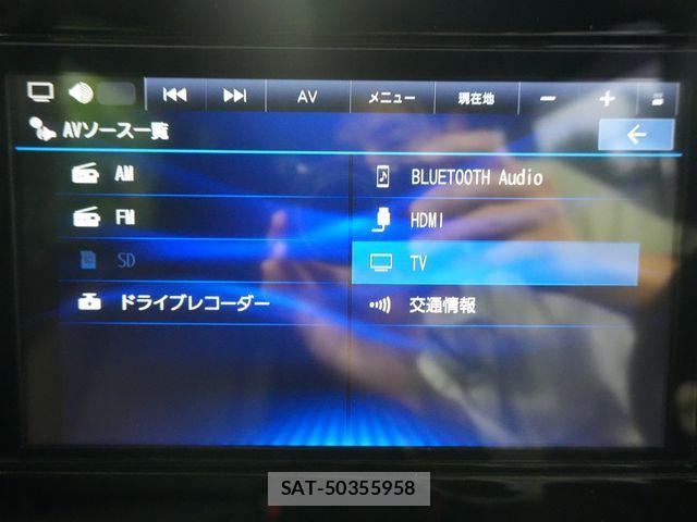 Nissan SERENA 2024-04 8745711-9