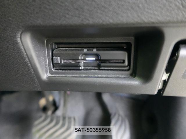 Nissan SERENA 2024-04 8745711-14
