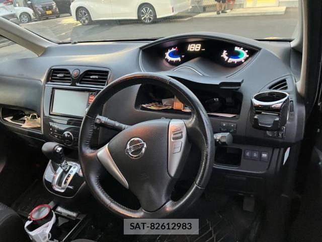 Nissan SERENA 2011-07 8745746-13