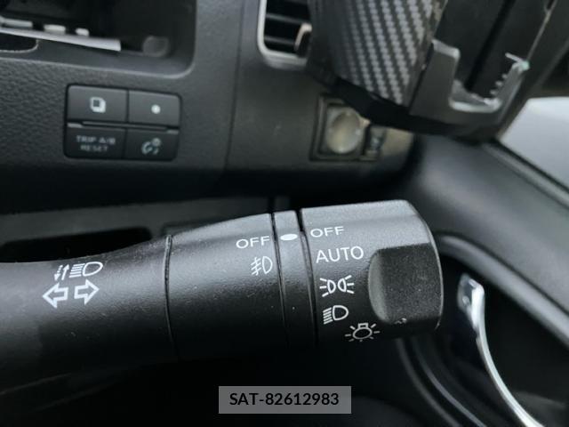 Nissan SERENA 2011-07 8745746-18