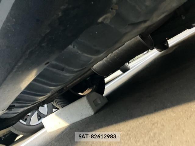 Nissan SERENA 2011-07 8745746-8