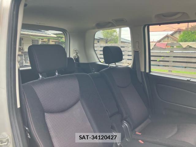 Nissan SERENA 2011-03 8745752-16