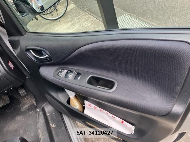 Nissan SERENA 2011-03 8745752-18