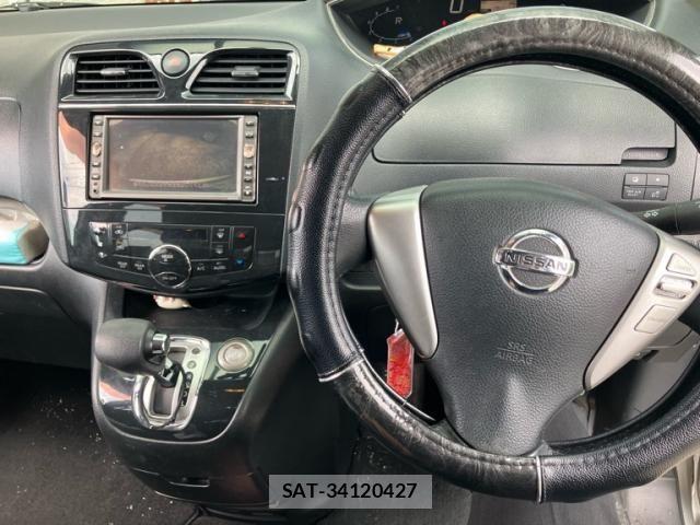 Nissan SERENA 2011-03 8745752-19