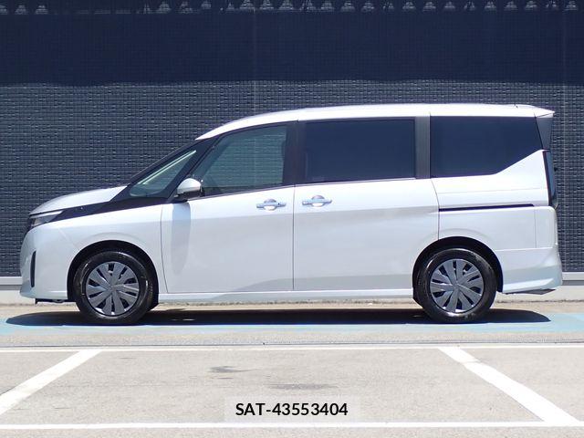 Nissan SERENA 2023-07 8745714-17