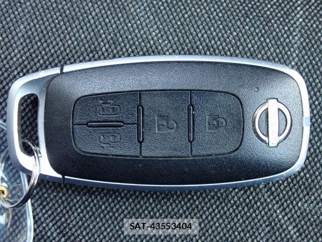 Nissan SERENA 2023-07 8745714-18