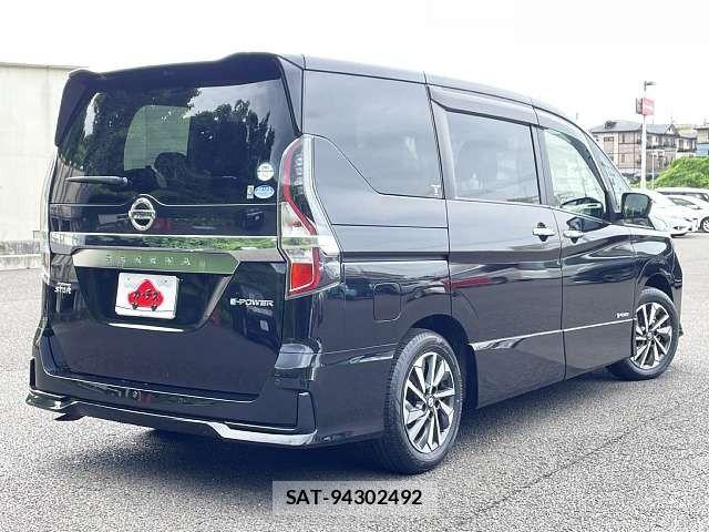 Nissan SERENA 2021-11 8745707-2