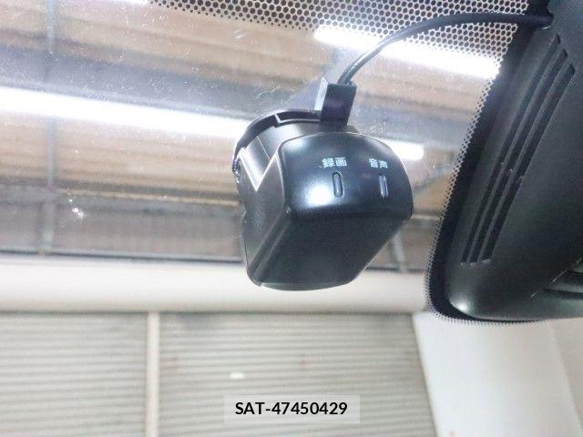 Nissan SERENA 2022-10 8745704-14