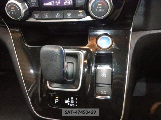 Nissan SERENA 2022-10 8745704-21