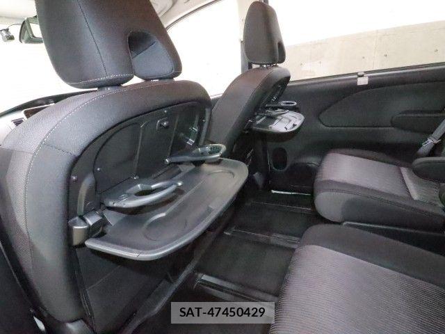 Nissan SERENA 2022-10 8745704-8