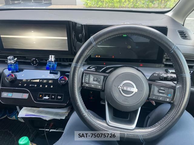 Nissan SERENA 2023-05 8745689-17