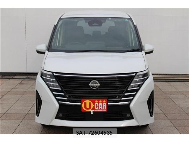 Nissan SERENA 2022-12 8745695-1