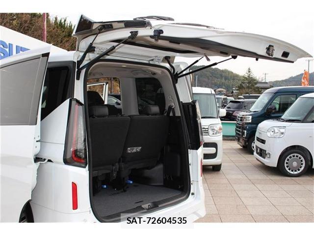 Nissan SERENA 2022-12 8745695-25