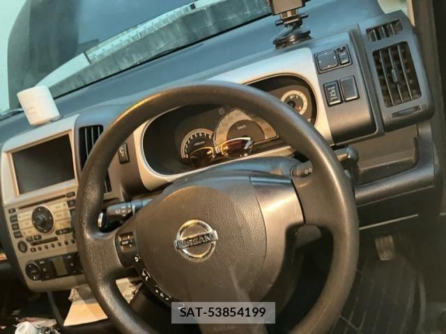 Nissan SERENA 2005-10 8745747-15