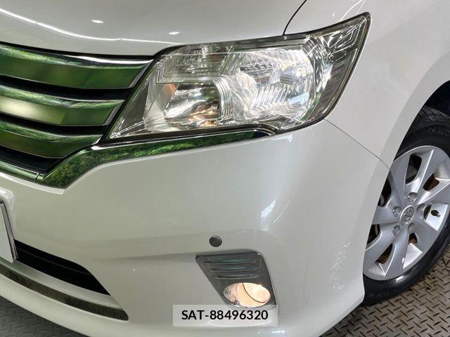Nissan SERENA 2012-06 8745728-12