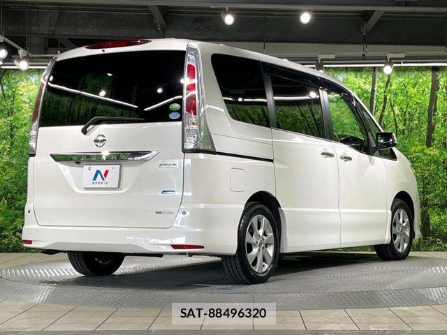 Nissan SERENA 2012-06 8745728-17