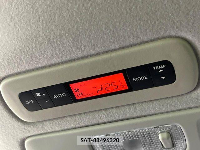 Nissan SERENA 2012-06 8745728-3