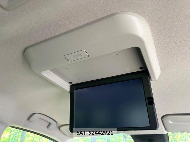 Nissan SERENA 2024-05 8745693-4