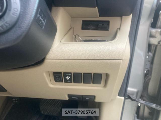 Nissan SERENA 2009-10 8745742-12