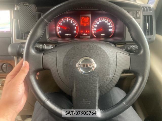 Nissan SERENA 2009-10 8745742-14
