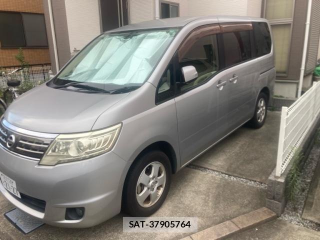 Nissan SERENA 2009-10 8745742-1