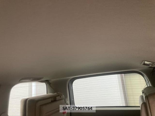 Nissan SERENA 2009-10 8745742-23