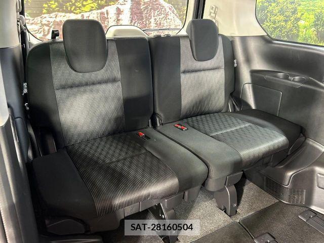 Nissan SERENA 2022-08 8745702-9