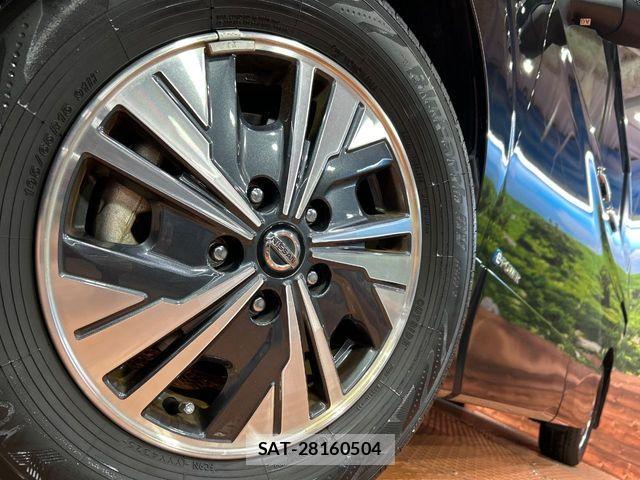 Nissan SERENA 2022-08 8745702-13