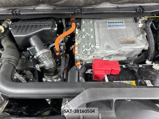 Nissan SERENA 2022-08 8745702-17
