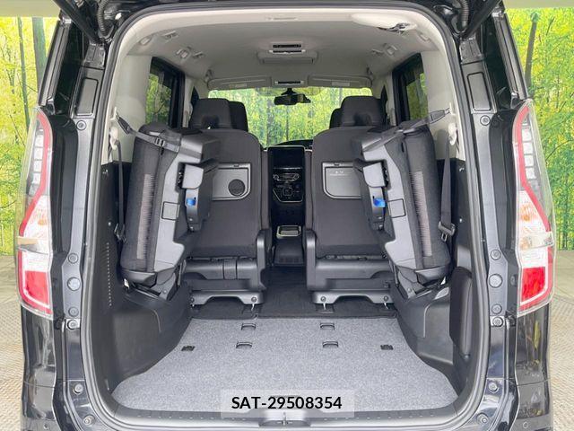 Nissan SERENA 2020-03 8745708-10