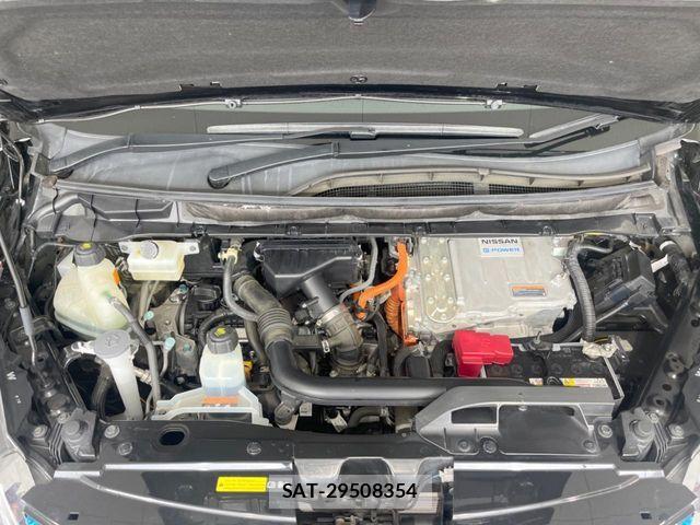 Nissan SERENA 2020-03 8745708-17