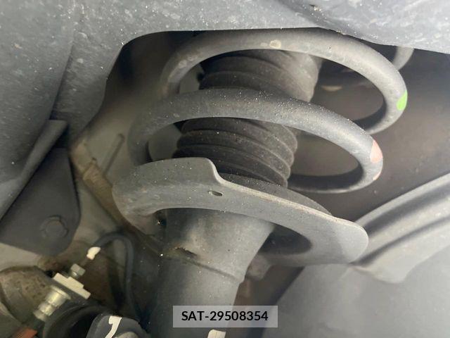 Nissan SERENA 2020-03 8745708-19